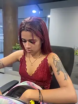 amber sparkle online show from 17, 6, 2026