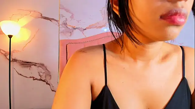 AlyaThompson online show from 12, 7, 2026