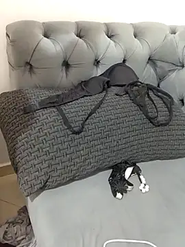 Queen-15 online show from 9, 11, 2025