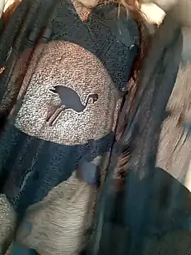 Queen-15 online show from 1, 2, 2026