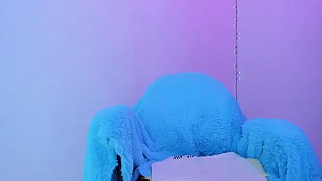 Sandy-13 online show from 25, 9, 2025