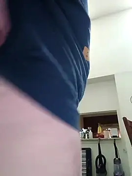 candygurl666 online show from 18, 9, 2025