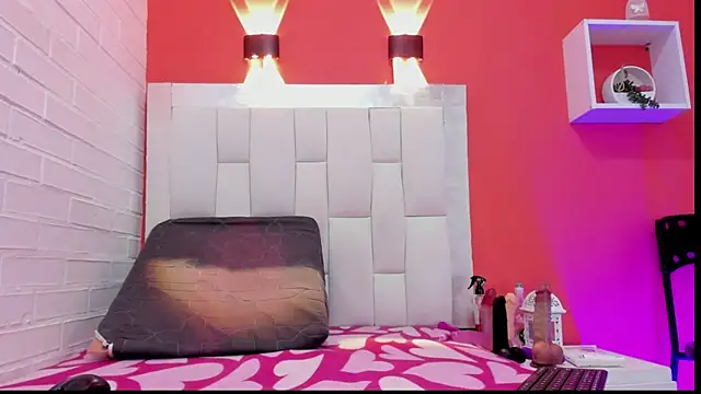 Horny ebonys online show from 8, 11, 2025