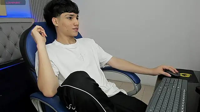 SamBlack  online show from 20, 5, 2026