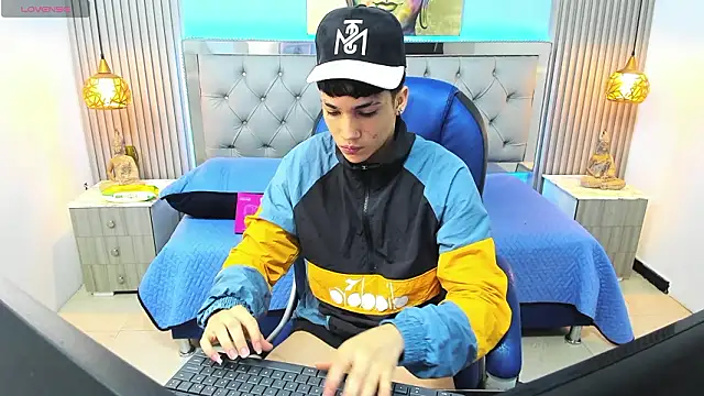 Snapshot of SamBlack_ chatting on 17, 2, 2026 SamBlack online show from 17, 2, 2026