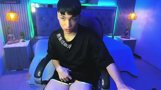 Snapshot of SamBlack_ chatting on 25, 6, 2026 SamBlack online show from 25, 6, 2026