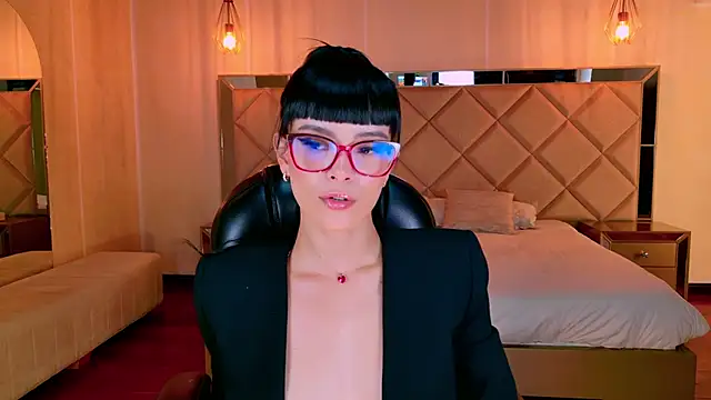 Snapshot of AgathaKondo_ chatting on 19, 6, 2026 AgathaKondo online show from 19, 6, 2026