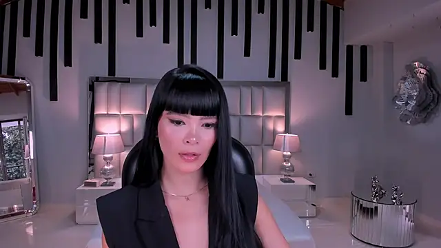 Snapshot of AgathaKondo_ chatting on 5, 6, 2026 AgathaKondo online show from 5, 6, 2026