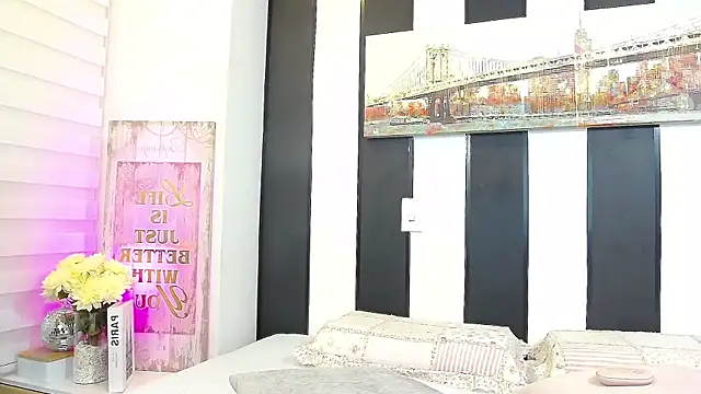 ParisRoux online show from 27, 9, 2025