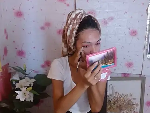 miss carlas online show from 8, 11, 2025