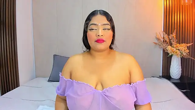 Snapshot of RileyDolly chatting on 4, 2, 2026 RileyDolly online show from 4, 2, 2026