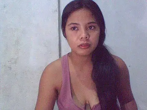 Snapshot of sweet_heaven00 chatting on 3, 2, 2026 sweet heaven00 online show from 3, 2, 2026