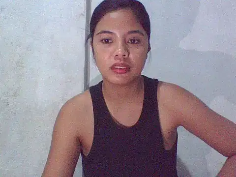 Snapshot of sweet_heaven00 chatting on 5, 2, 2026 sweet heaven00 online show from 5, 2, 2026