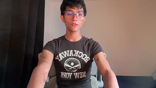 Angel bunny2 online show from 8, 11, 2025