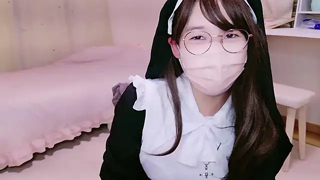 SAYORIxo online show from 1, 11, 2025