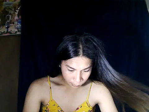 Asian PrettyAle online show from 5, 10, 2025