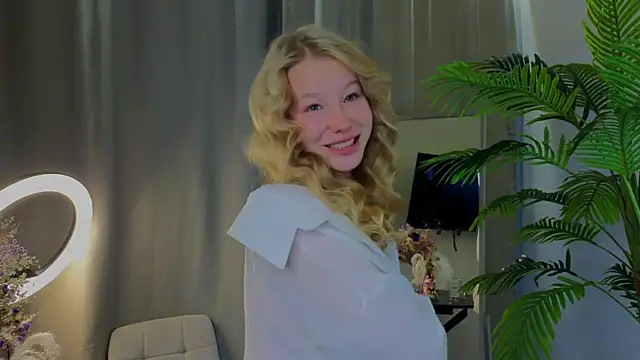 emilyshepar d online show from 18, 9, 2025