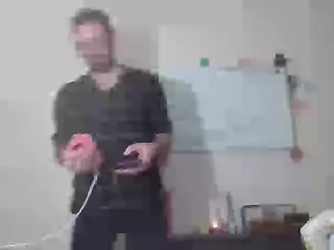 Snapshot of MartyTheSmarty chatting on 19, 12, 2025 MartyTheSmarty online show from 19, 12, 2025