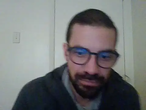 Snapshot of MartyTheSmarty chatting on 26, 11, 2025 MartyTheSmarty online show from 26, 11, 2025