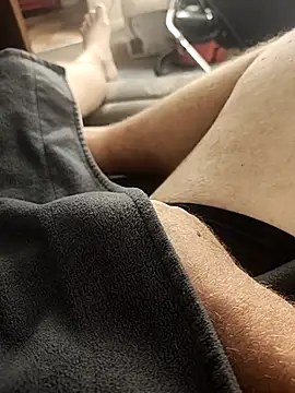 hubbyfun19 online show from 8, 11, 2025