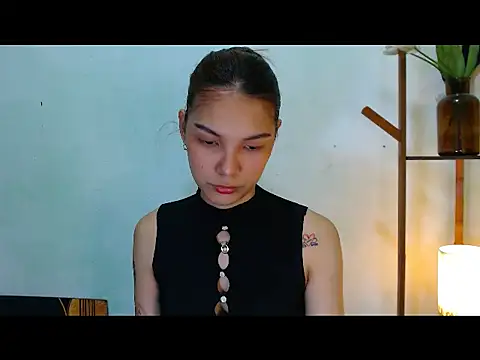 Snapshot of Mhinna chatting on 20, 2, 2026 Mhinna online show from 20, 2, 2026