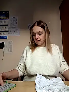 Ami Foxy online show from 25, 11, 2025