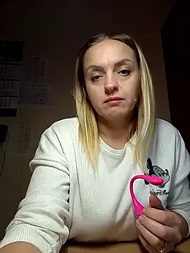 Ami Foxy online show from 21, 10, 2025