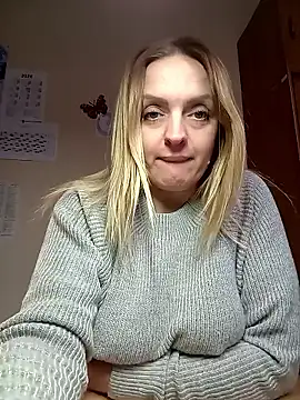 Ami Foxy online show from 13, 1, 2026