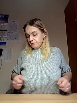 Ami Foxy online show from 13, 11, 2025