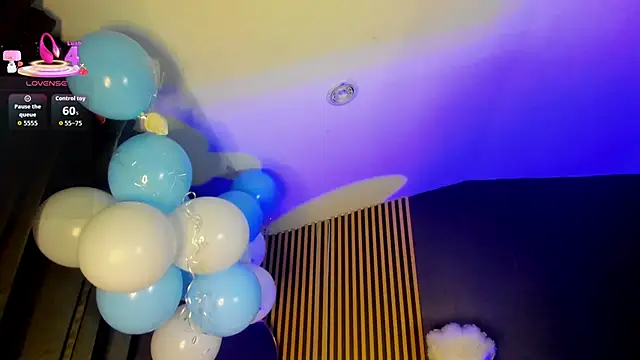 Gina 77 online show from 2, 10, 2025