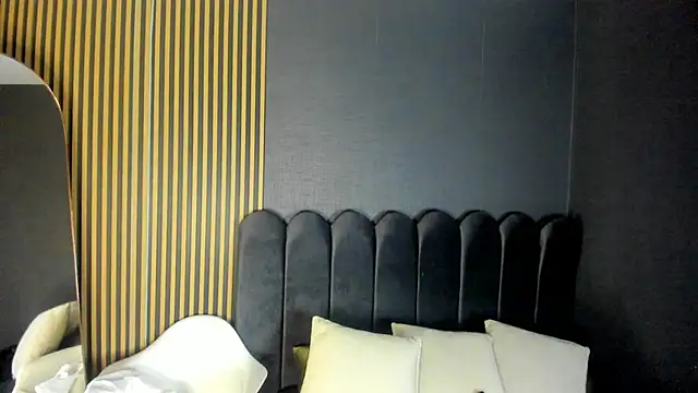 Gina 77 online show from 23, 10, 2025