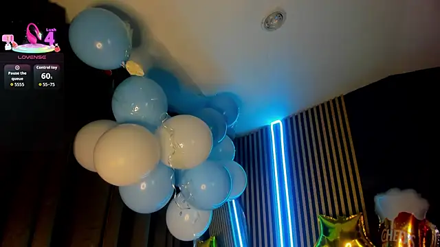 Gina 77 online show from 3, 10, 2025