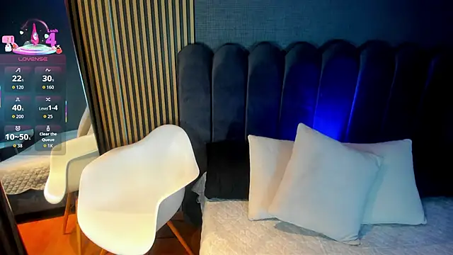 Gina 77 online show from 11, 10, 2025