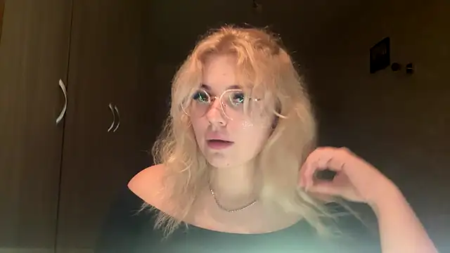 sunshinyflash online show from 9, 11, 2025