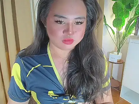 ursexy ceciliaxx online show from 8, 4, 2026