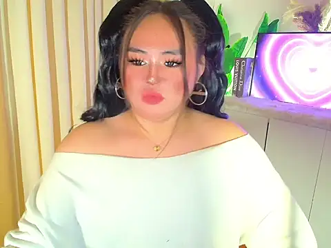 ursexy ceciliaxx online show from 6, 6, 2026
