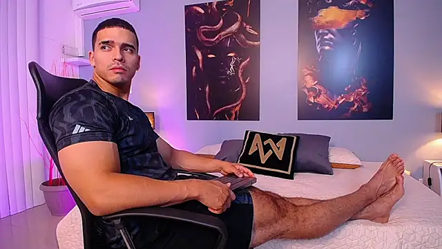 ChristopherBlack  online show from 25, 9, 2025