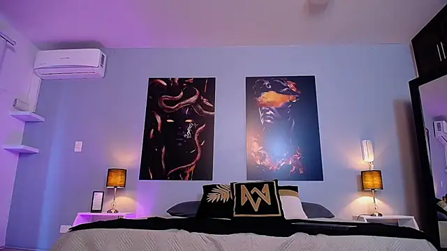 ChristopherBlack  online show from 20, 9, 2025