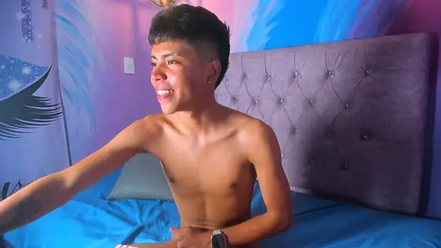 MaxiWildd online show from 5, 1, 2026