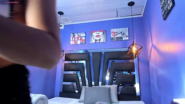 anne-brown13 online show from 11, 11, 2025