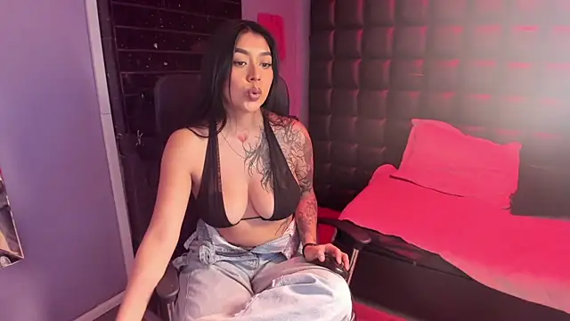 Keyla Cutte online show from 26, 9, 2025