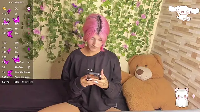 Amy Moonlight online show from 26, 5, 2026