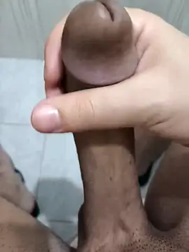 Snapshot of Napolitano22cm chatting on 3, 12, 2025 Napolitano22cm online show from 3, 12, 2025