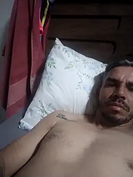 Snapshot of QfabO123 chatting on 11, 10, 2025 QfabO123 online show from 11, 10, 2025