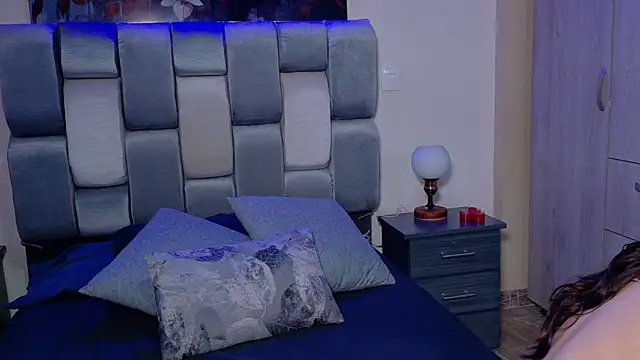 saramikaelson online show from 11, 10, 2025