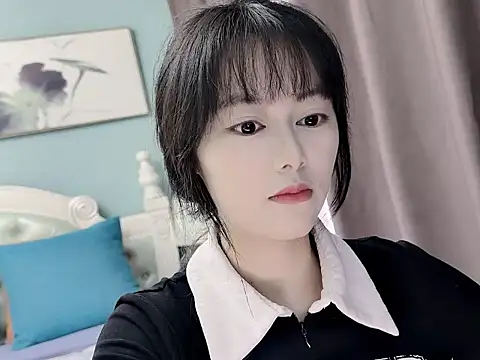 sarah111 online show from 6, 11, 2025