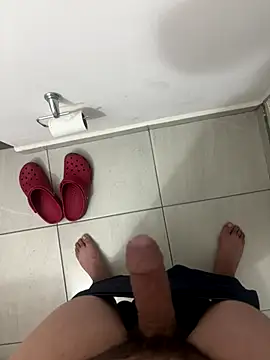 michael877675 online show from 27, 9, 2025