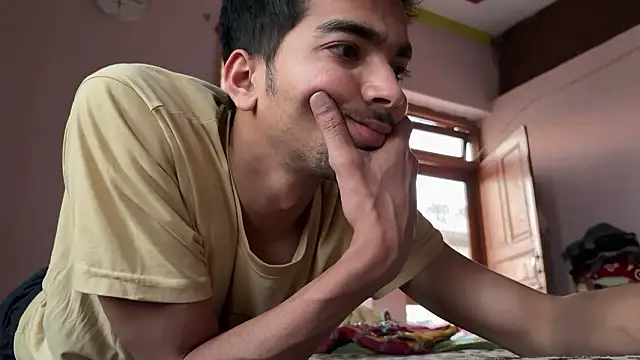 Sweetfucker  online show from 25, 2, 2026