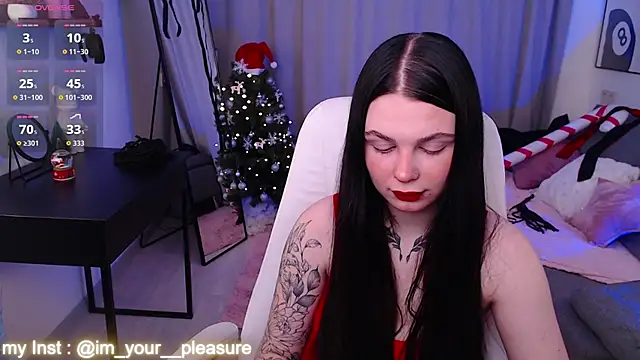 Michela Fruet online show from 18, 12, 2025