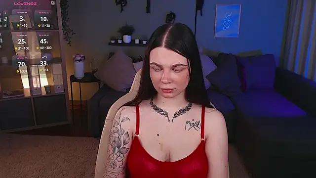 Snapshot of Michela_Fruet chatting on 8, 10, 2025 Michela Fruet online show from 8, 10, 2025